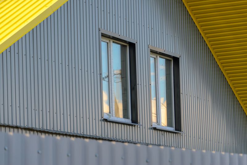 Best Metal Siding Replacement Contractors in Middletown, OH